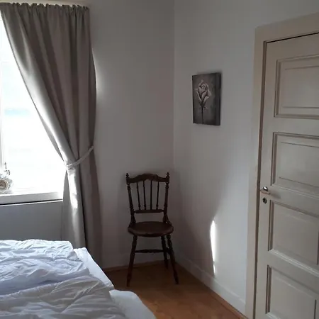 Quarto em Acomodações Particulares Fjordshelter Vintage Townhouse Tyssedal