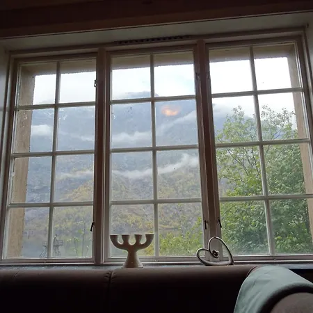 Homestay Fjordshelter Vintage Townhouse *