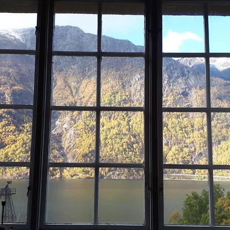 Homestay Fjordshelter Vintage Townhouse Tyssedal