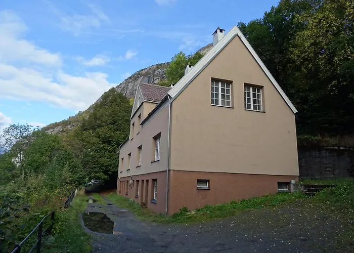 Fjordshelter Vintage Townhouse