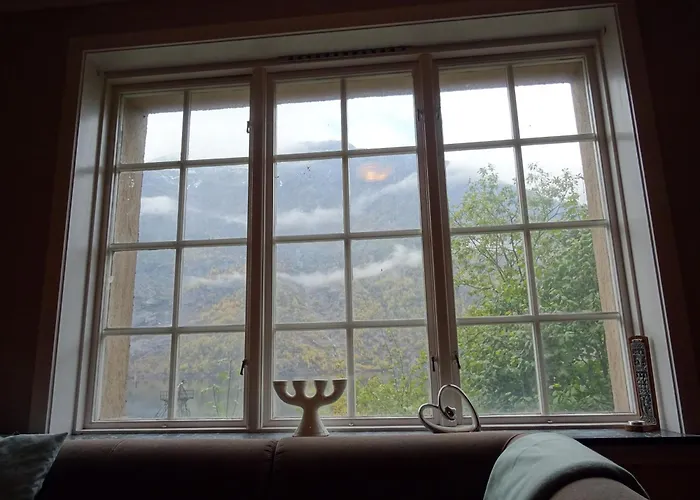 Проживание в семье Fjordshelter Vintage Townhouse *