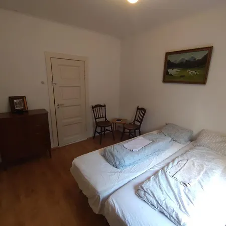 Fjordshelter Vintage Townhouse